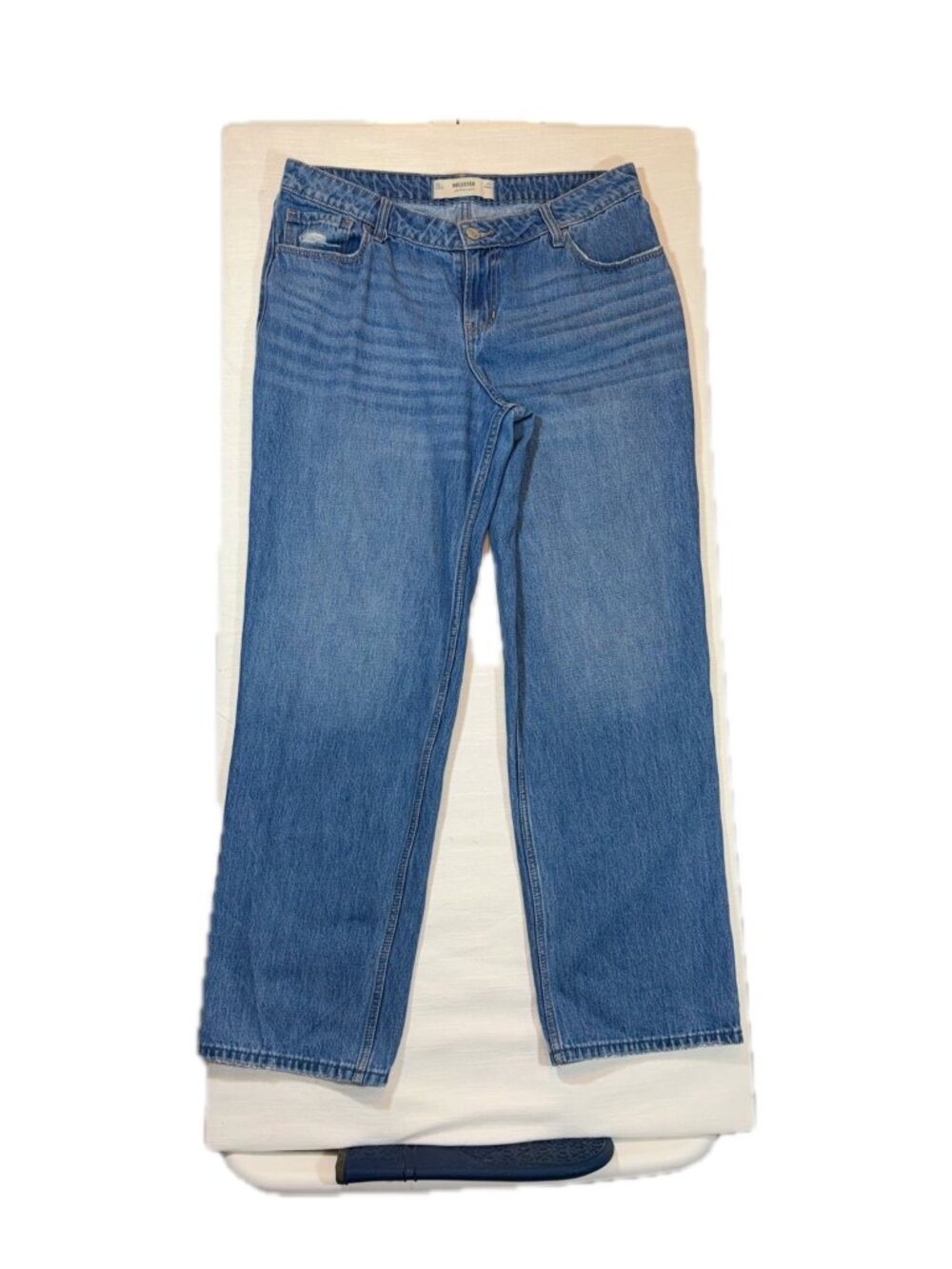 Hollister Women's Low-Rise Loose Jeans Size 12R Blue Denim